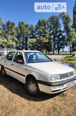 Седан Volkswagen Vento 1994 в Переяславе
