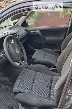 Седан Volkswagen Vento 1992 в 