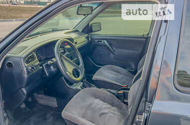 Седан Volkswagen Vento 1992 в Днепре