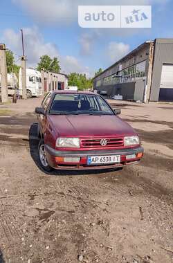 Седан Volkswagen Vento 1994 в Кременчуге