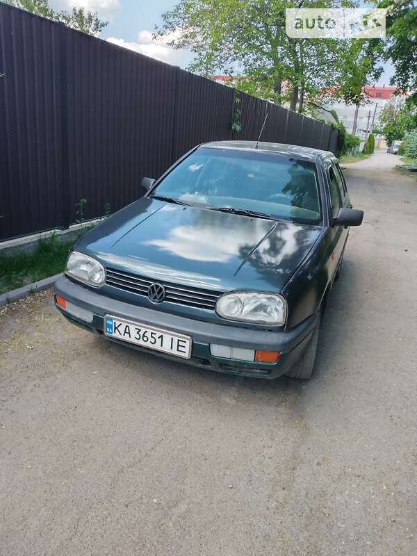 Седан Volkswagen Vento 1993 в Киеве
