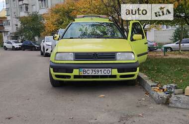 Седан Volkswagen Vento 1997 в Львові