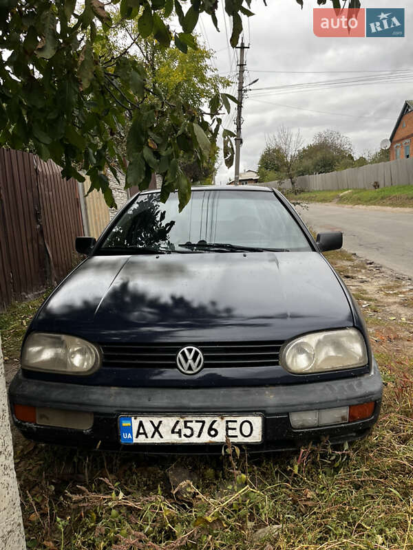 Седан Volkswagen Vento 1995 в Люботині