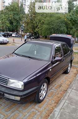 Седан Volkswagen Vento 1994 в Луцьку