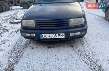 Седан Volkswagen Vento 1993 в Тернополе