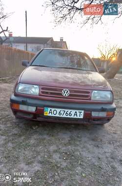 Седан Volkswagen Vento 1993 в Шепетовке