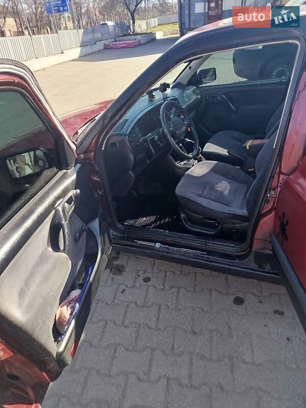 Седан Volkswagen Vento 1994 в Черновцах
