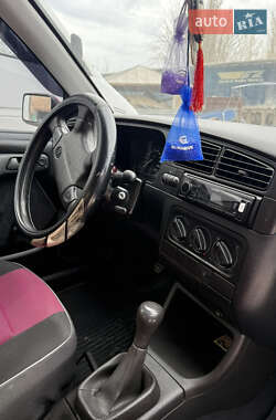 Седан Volkswagen Vento 1996 в 