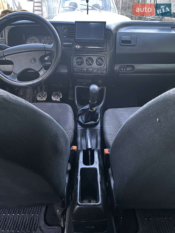 Седан Volkswagen Vento 1994 в Ужгороде