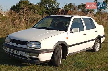 Седан Volkswagen Vento 1993 в Христинівці