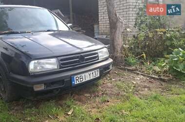 Седан Volkswagen Vento 1994 в Стрию