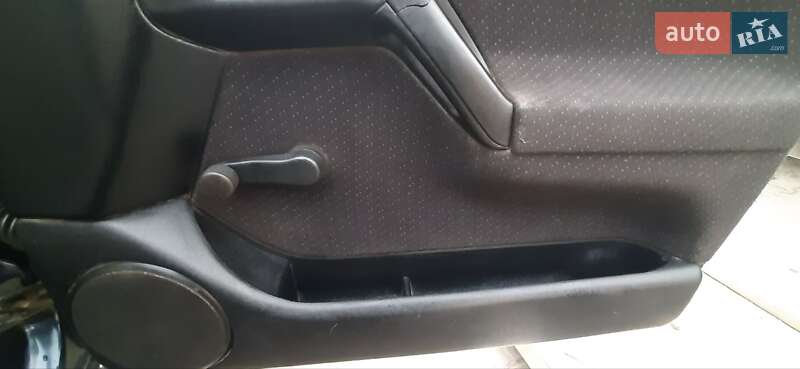 Седан Volkswagen Vento 1993 в Ромнах фото 9 Седан Volkswagen Vento 1993 в Ромнах
