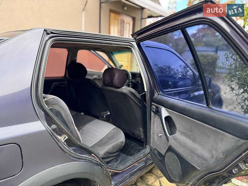 Седан Volkswagen Vento 1996 в Надворной