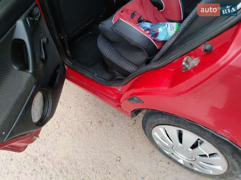 Седан Volkswagen Vento 1996 в Нововолынске