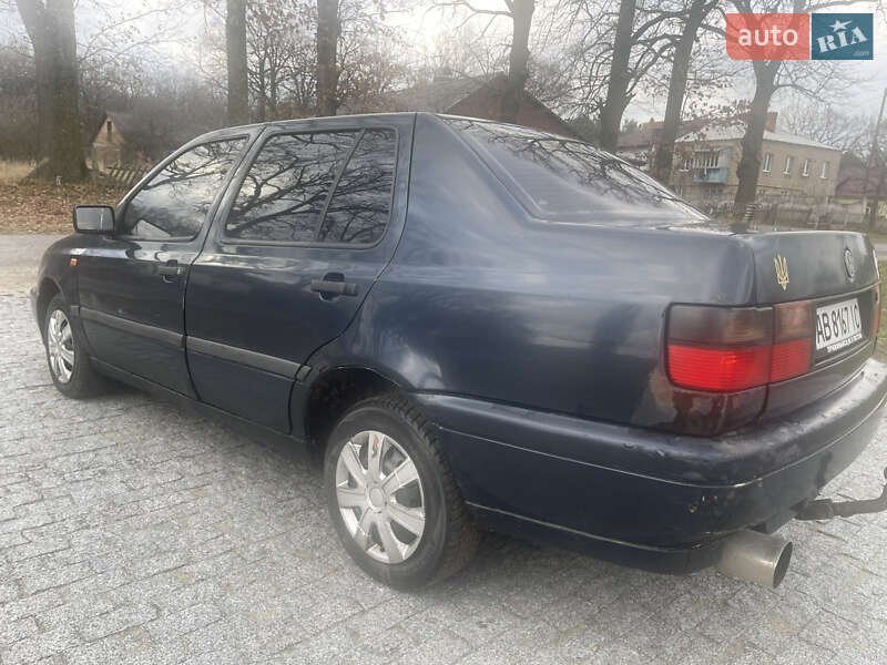 Седан Volkswagen Vento 1992 в Виннице фото 3 Седан Volkswagen Vento 1992 в Виннице