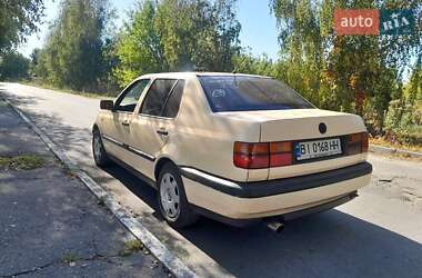 Седан Volkswagen Vento 1994 в Кременчуге
