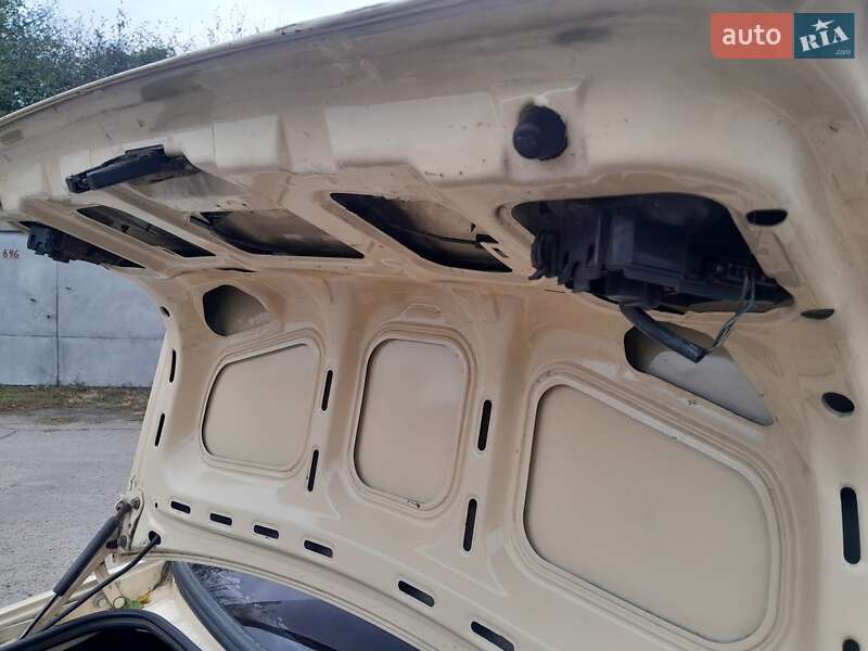 Седан Volkswagen Vento 1994 в Кременчуге фото 15 Седан Volkswagen Vento 1994 в Кременчуге