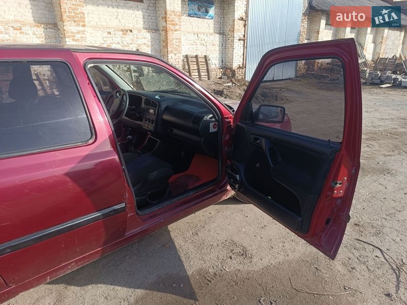 Седан Volkswagen Vento 1994 в Радивилове