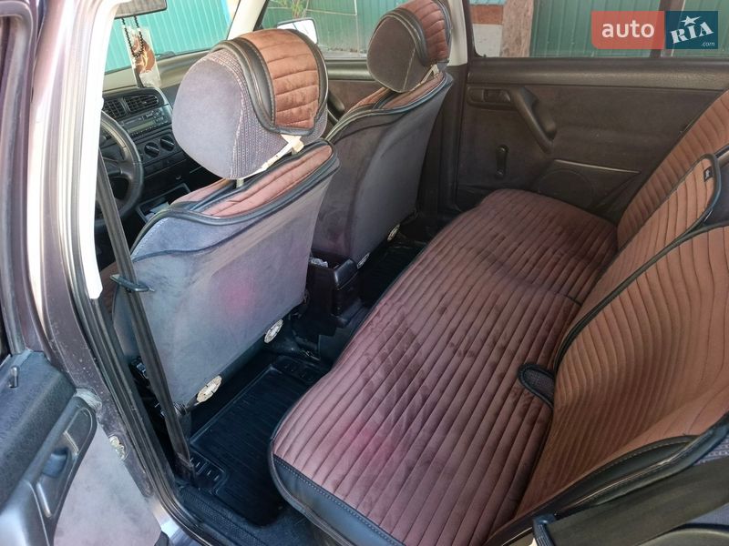 Седан Volkswagen Vento 1994 в Хмельнике