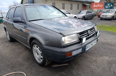 Седан Volkswagen Vento 1992 в Смеле