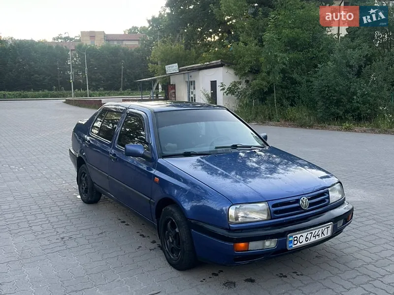 Volkswagen Vento 1993 VIN WVWZZZ1HZPW674348 фото оголошення 16 з 46