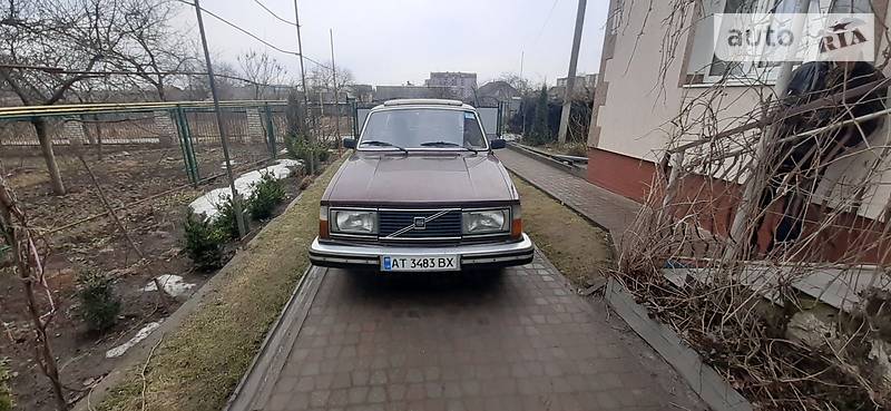 Volvo 244
