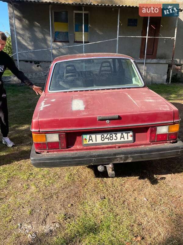 Седан Volvo 244 1981 в Пирятине