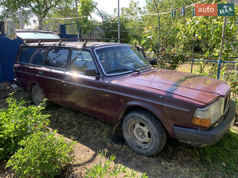 Седан Volvo 244 1981 в Николаеве