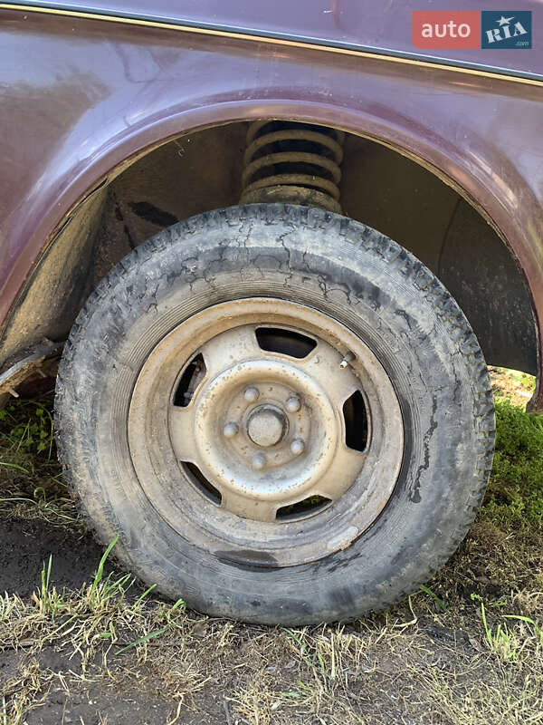 Седан Volvo 244 1981 в Николаеве