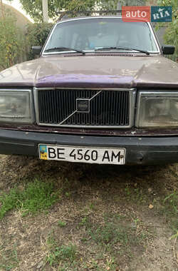 Седан Volvo 244 1981 в 