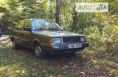 Хетчбек Volvo 340 1986 в Житомирі