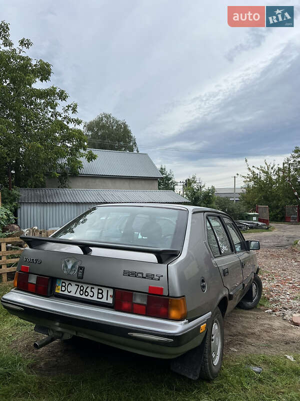 Хэтчбек Volvo 340 1987 в Львове