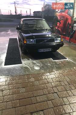 Хэтчбек Volvo 340 1988 в Мостиске Хэтчбек Volvo 340 1988 в Мостиске