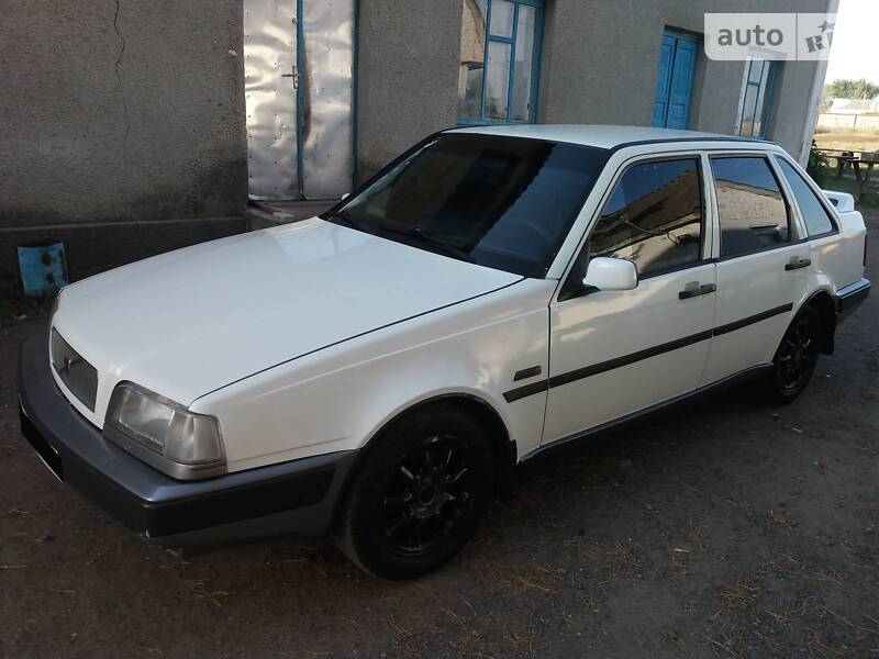Volvo 440