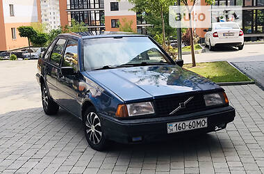 Седан Volvo 440 1989 в Ивано-Франковске