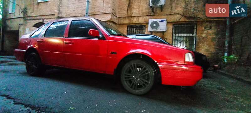 Хетчбек Volvo 440 1996 в Києві