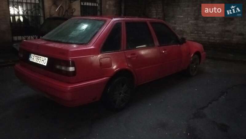 Хетчбек Volvo 440 1996 в Києві