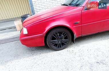 Хэтчбек Volvo 440 1996 в Киеве