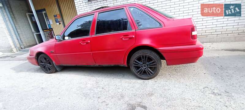 Хетчбек Volvo 440 1996 в Києві