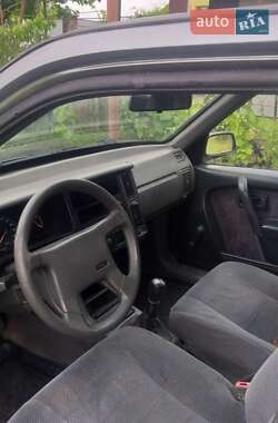 Хэтчбек Volvo 440 1989 в 