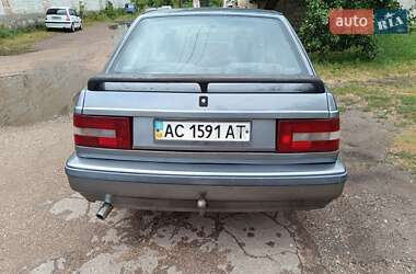 Хэтчбек Volvo 440 1989 в 