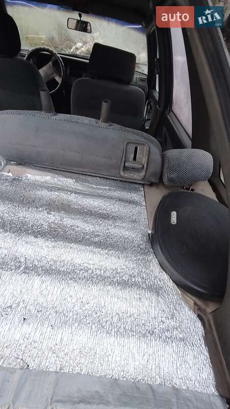 Хэтчбек Volvo 440 1990 в Каневе фото 16 Хэтчбек Volvo 440 1990 в Каневе