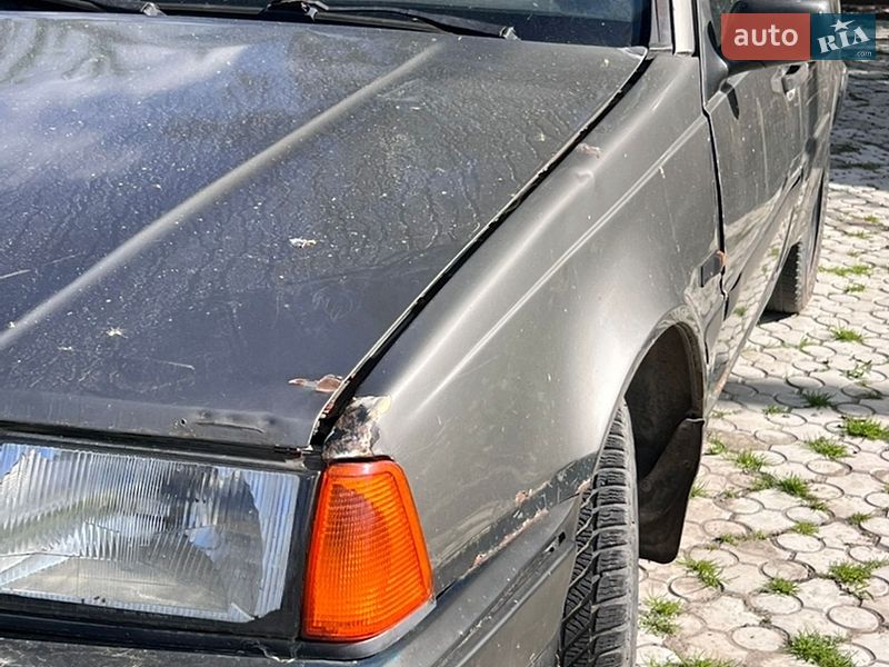 Хэтчбек Volvo 440 1991 в Буске фото 3 Хэтчбек Volvo 440 1991 в Буске