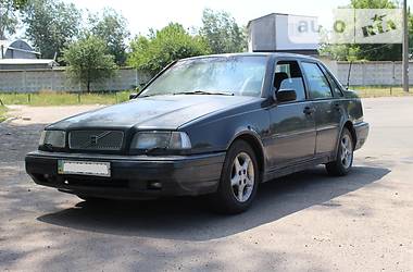 Седан Volvo 460 1995 в Киеве