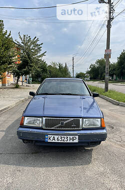 Седан Volvo 460 1992 в Василькове