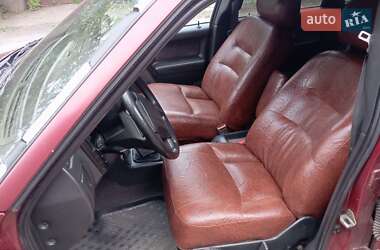 Седан Volvo 460 1996 в 