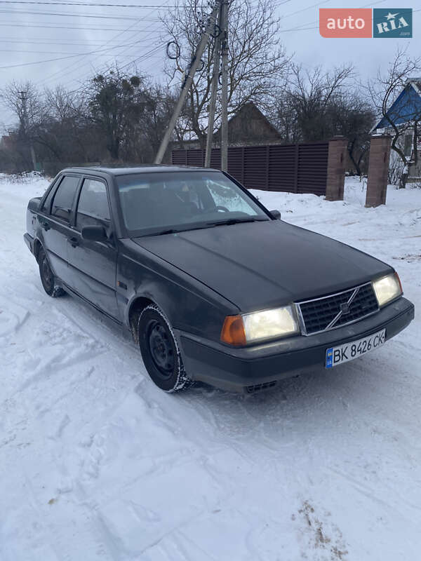 Седан Volvo 460 1993 в Житомире фото 4 Седан Volvo 460 1993 в Житомире