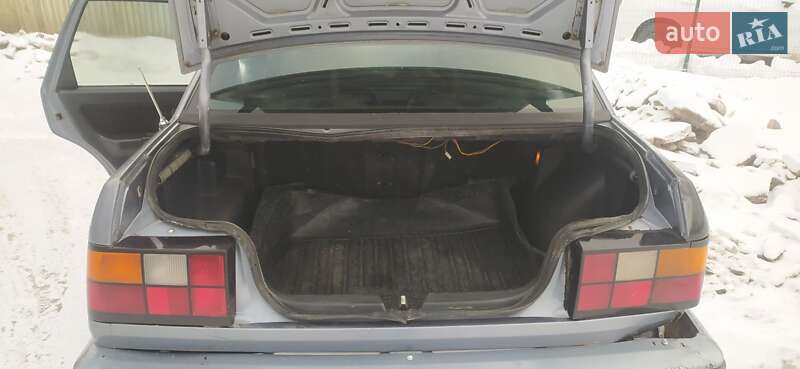 Седан Volvo 460 1993 в Бережанах