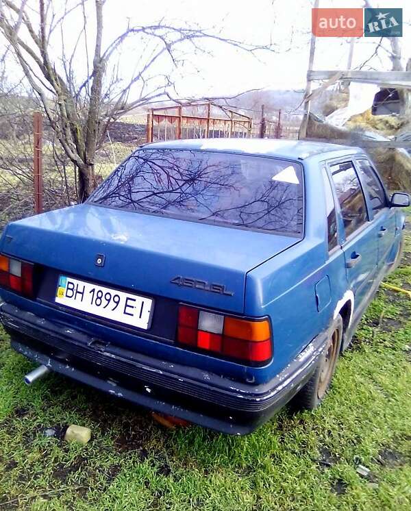 Седан Volvo 460 1993 в Березівці
