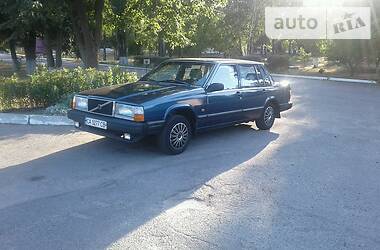 Седан Volvo 740 1986 в Черкассах